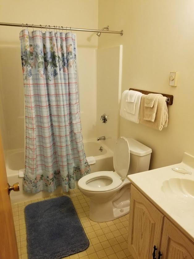 Kancamagus Swift River Inn Albany 部屋 写真