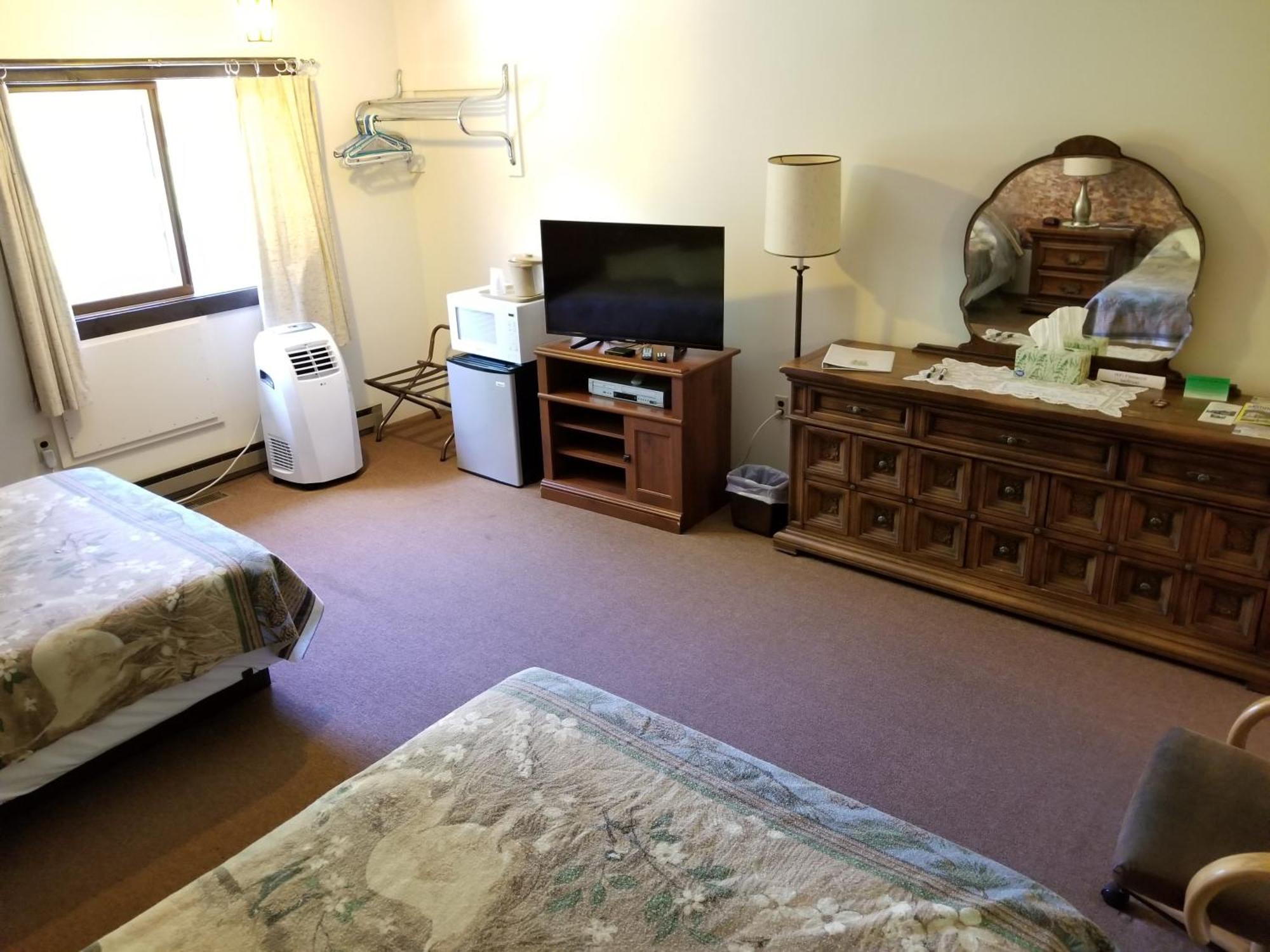Kancamagus Swift River Inn Albany 部屋 写真